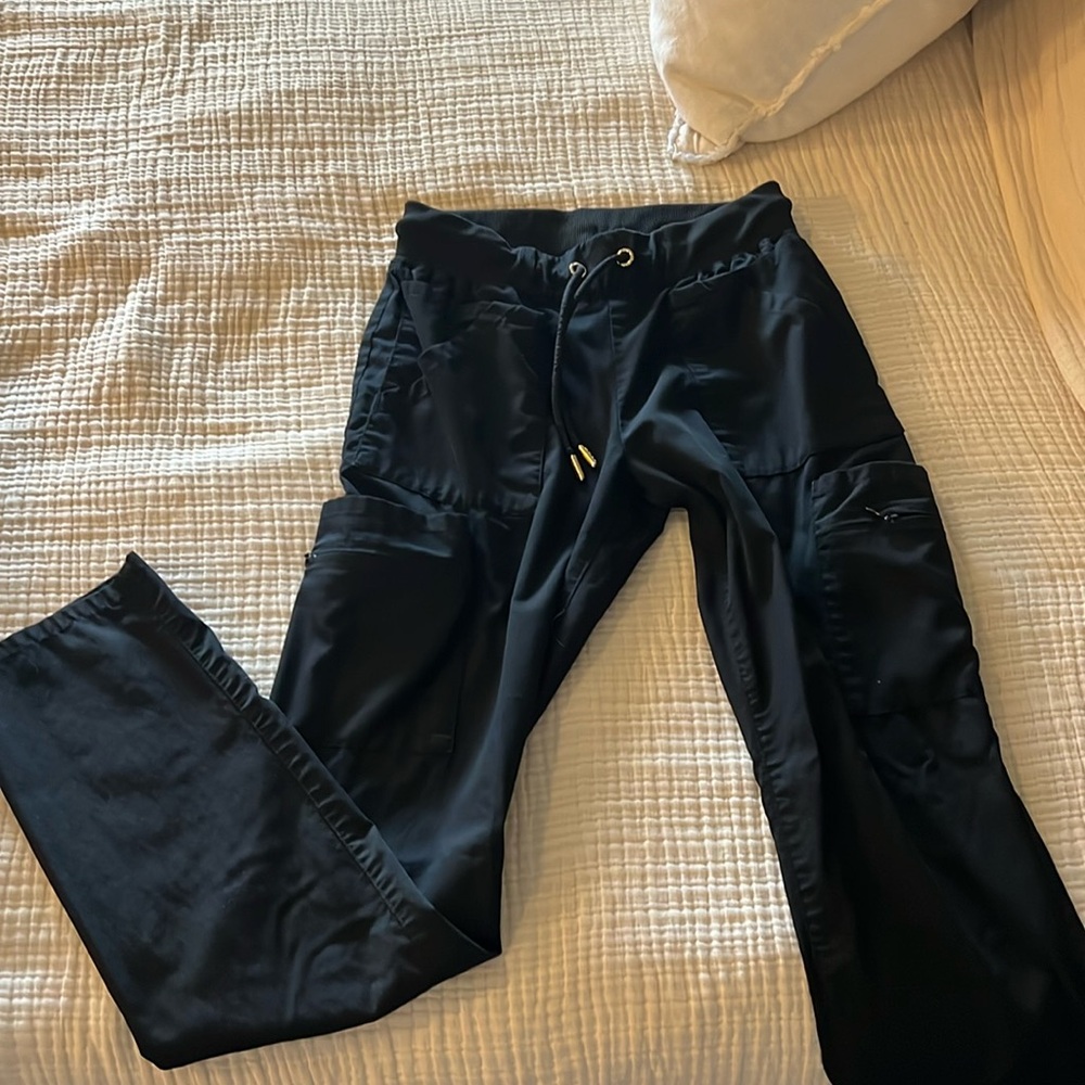 Jaanuu XS Black Scrub Bottoms